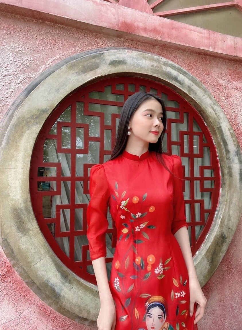 Áo Dài Lụa Tơ 4 Tà Sang Trọng - AV387